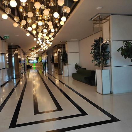 Апартамент Студия Панорамный Возле Моря Batumi Exterior photo