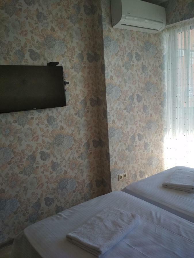Апартамент Студия Панорамный Возле Моря Batumi Exterior photo