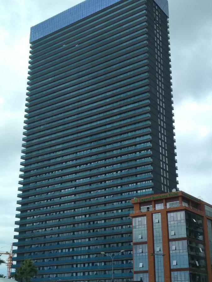 Апартамент Студия Панорамный Возле Моря Batumi Exterior photo